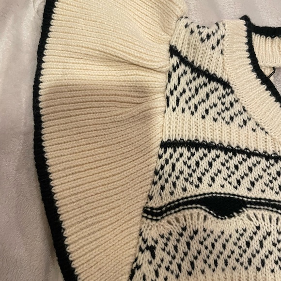 Baltic Born Black and Cream Knit Sweater Top - Picture 4 of 5